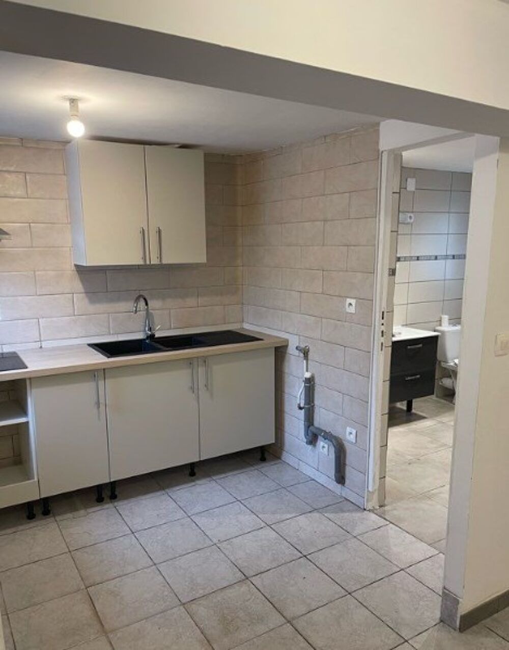 Location Maison Maison/Villa T3 Saint-denis-de-pile