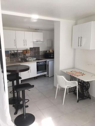  Appartement à louer 1 pièce 23 m²