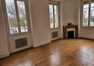  Appartement à louer 3 pièces 70 m²
