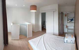  Appartement à louer 2 pièces 42 m²