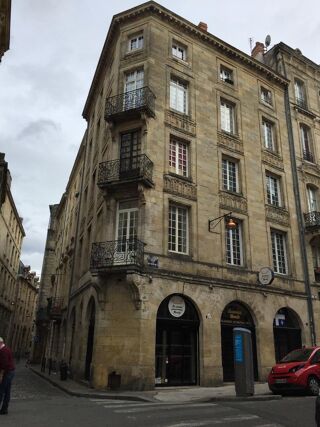  Appartement à louer 1 pièce 16 m²