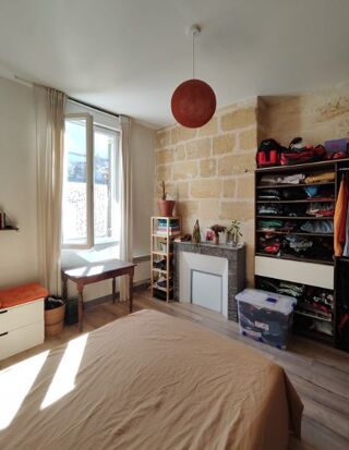  Appartement à louer 2 pièces 45 m²