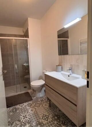  Maison à louer 4 pièces 195 m²