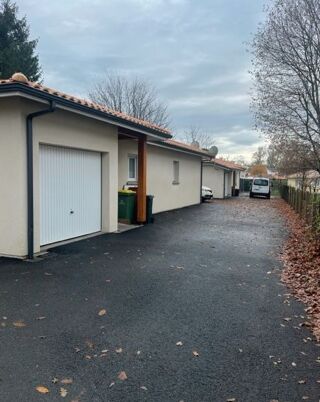  Maison à louer 4 pièces 90 m²