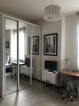  Appartement à louer 1 pièce 17 m²