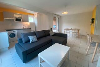  Appartement à louer 3 pièces 69 m²