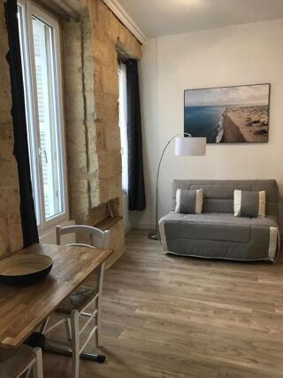  Appartement � louer 1 pi�ce  Bordeaux