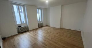  Appartement à louer 3 pièces 98 m²