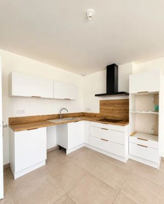  Maison à louer 4 pièces 95 m² Vensac