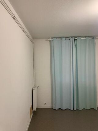  Appartement � louer 4 pi�ces  Merignac
