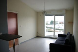  Appartement à louer 2 pièces 