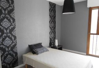 Appartement à louer 4 pièces 100 m²
