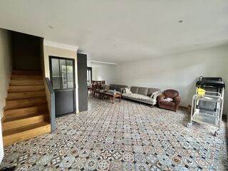  Maison � vendre 7 pi�ces 165 m�