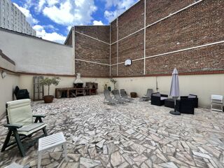  Maison  vendre 10 pices 230 m