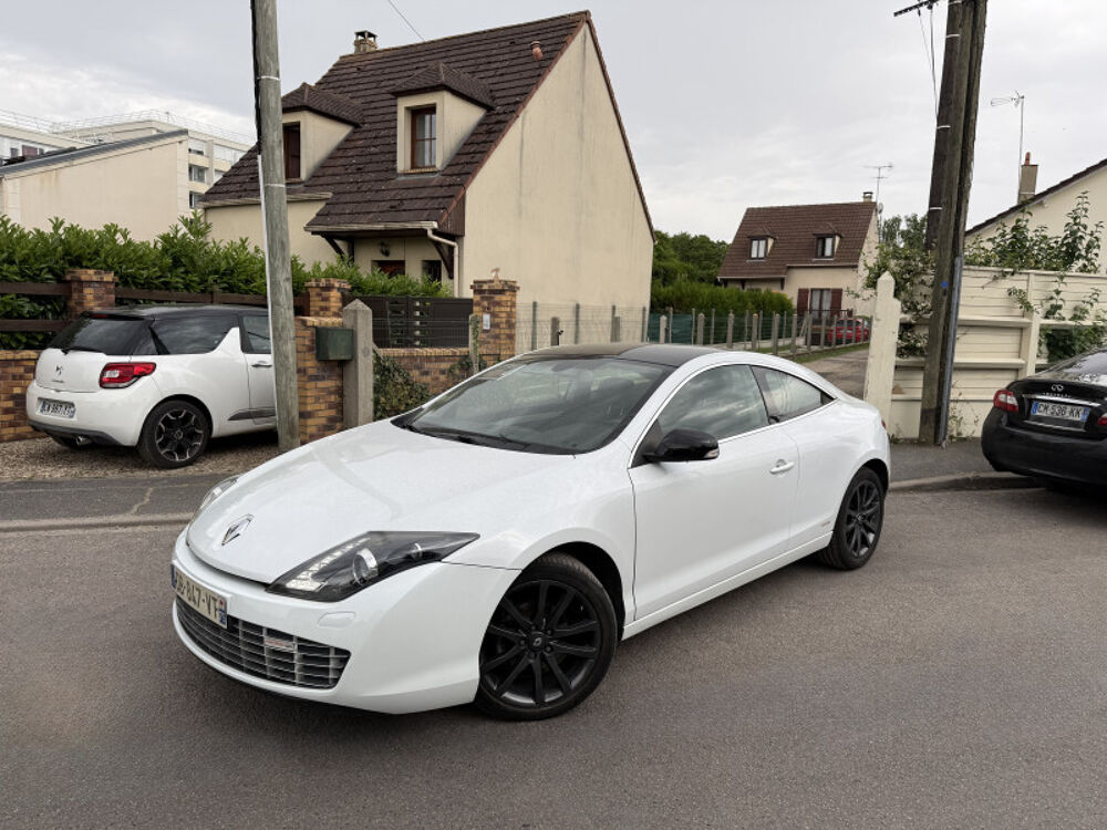 Laguna III Coup&eacute; 1.5 DCI 110CH MONACO GP EDC ECO&sup2; 2013 occasion 95480 PIERRELAYE