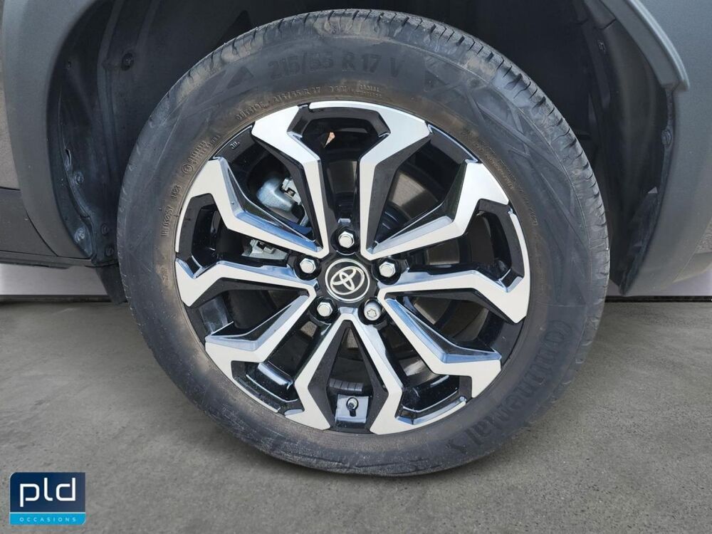 Yaris Cross 116h Design MY22 2023 occasion 13730 Saint-Victoret