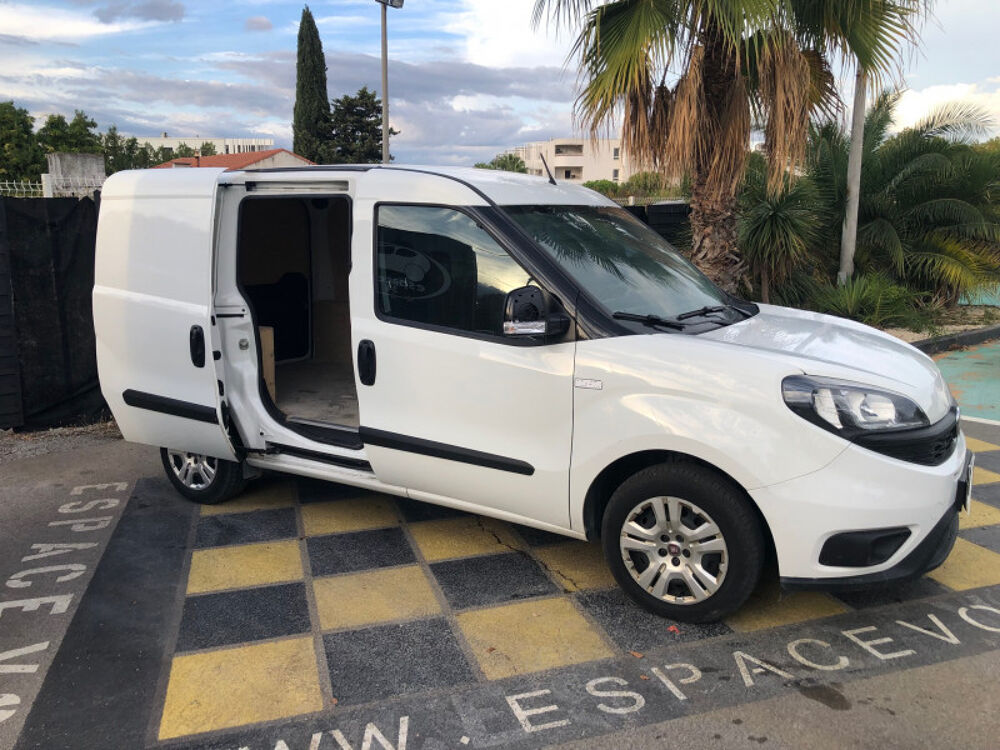Doblo 1.6 MULTIJET 105CH 705KG PRO LOUNGE 2023 occasion 34970 Lattes