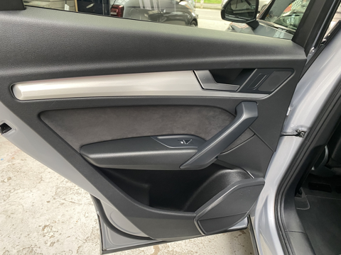 Q5 50 TFSI E 299CH S LINE QUATTRO S TRONIC 7-TOIT OUVRANT- APPL 2021 occasion 78800 HOUILLES