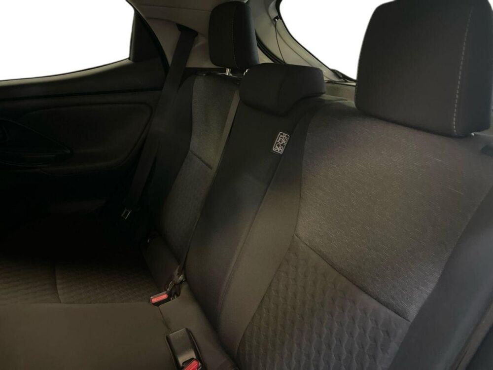 Yaris 70 VVT-i Design 5p MY22 2021 occasion 13400 Aubagne