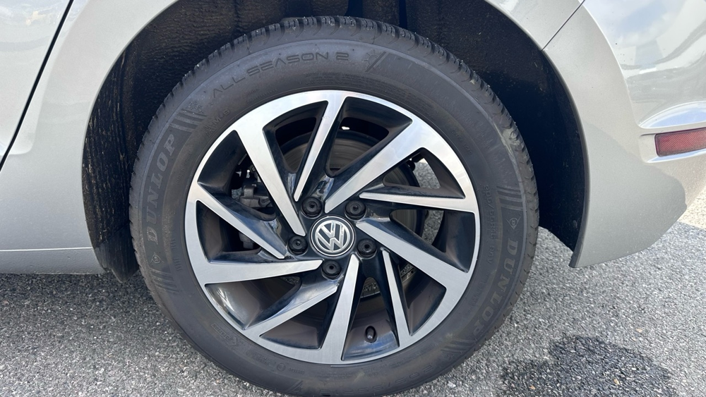 Golf 1.5 TSI EVO 130CH BLUEMOTION TECHNOLOGY CONNECT DSG7 EURO6D- 2019 occasion 12850 Onet-le-Ch&acirc;teau