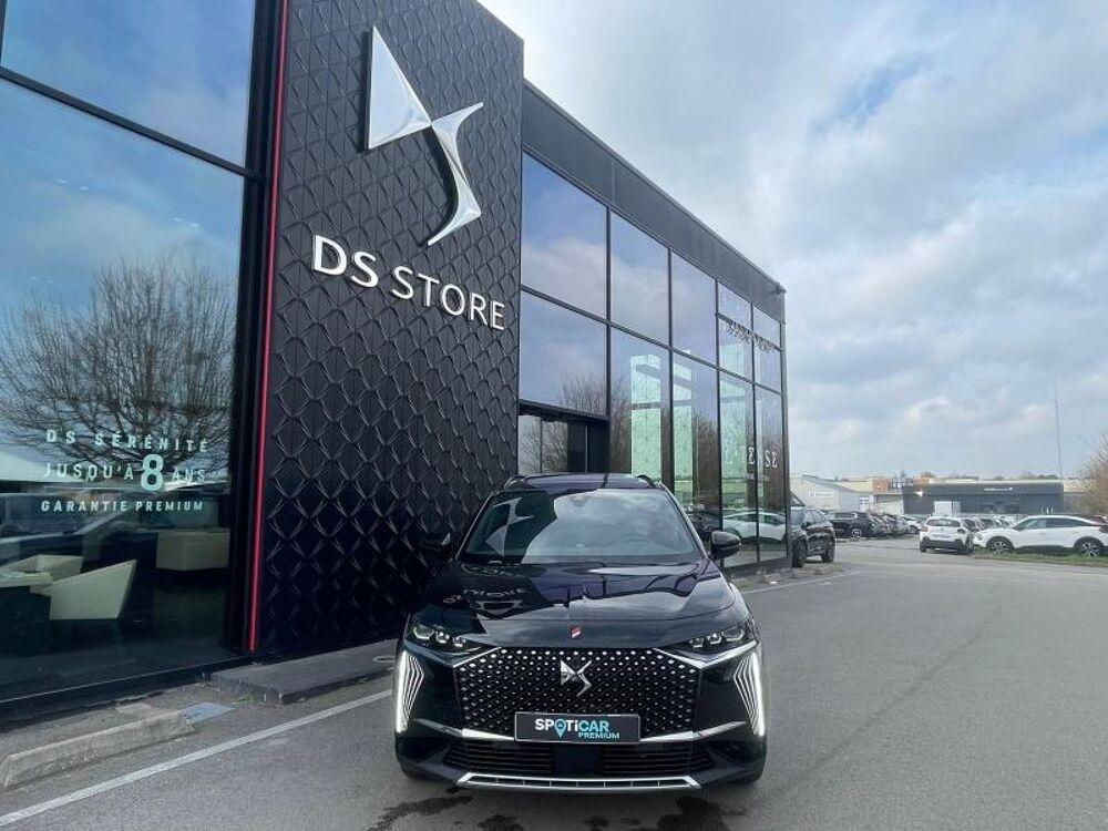 DS7 E-TENSE 4x4 300 Performance Line + COFFRE ELECTRIQUE / TOIT 2023 occasion 56850 Caudan