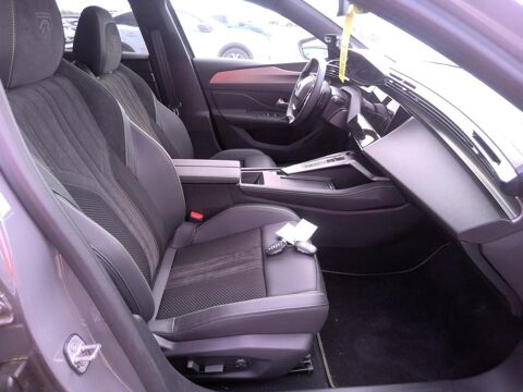 408 Phase 2 Hybrid 145ch GT FULL OPTIONS / ATTELAGE / TOIT OUVRA 2025 occasion 82000 Montauban
