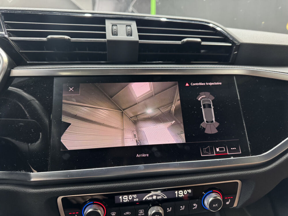 Q3 40 TDI 190CH DESIGN QUATTRO S TRONIC 7 2020 occasion 57185 CLOUANGE