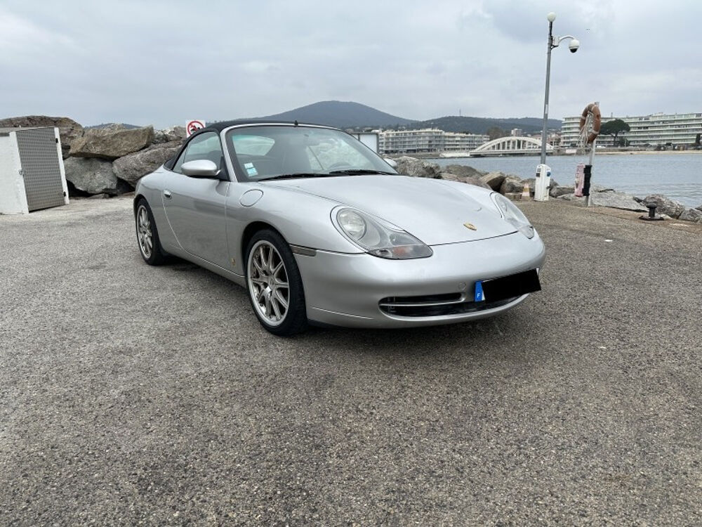 911 (996) 300CH CARRERA BV6 1998 occasion 83120 Sainte-Maxime