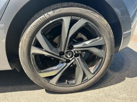 Clio 1.6 E-Tech hybride 145ch Engineered 2023 occasion 78240 CHAMBOURCY
