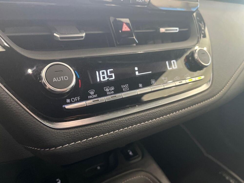 Corolla 1.8 140ch Design MY24 2025 occasion 13400 Aubagne