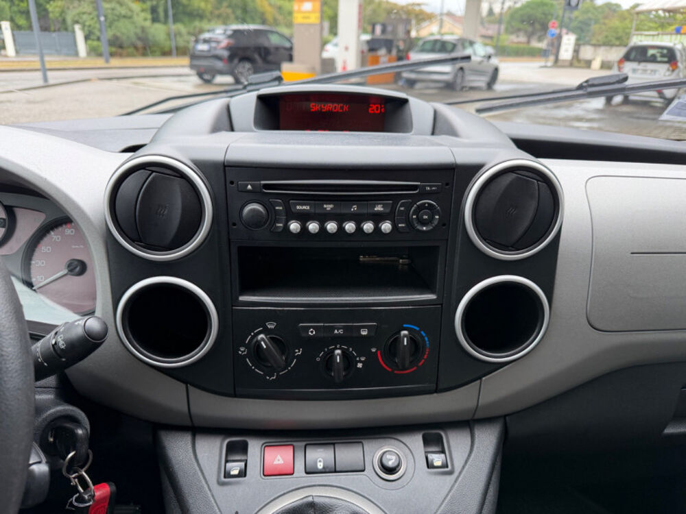 Berlingo 1.6 VTI 95CH BIVOUAC 4P 2011 occasion 38130 ECHIROLLES