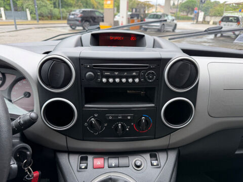 Berlingo 1.6 VTI 95CH BIVOUAC 4P 2011 occasion 38130 ECHIROLLES