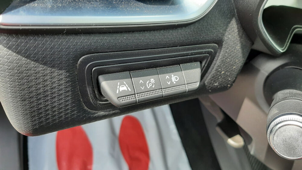Clio V 1.0 TCE 100CH BUSINESS 2020 occasion 08000 Warcq