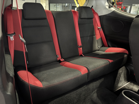 207 1.6 HDI 92 SERIE 64 3P 2011 occasion 12000 RODEZ