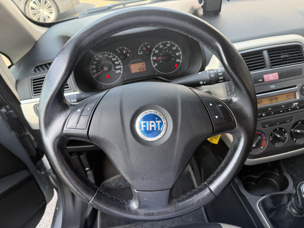 Grande Punto 1.2 8V 65CH ACTIVE 3P 2007 occasion 31140 Aucamville