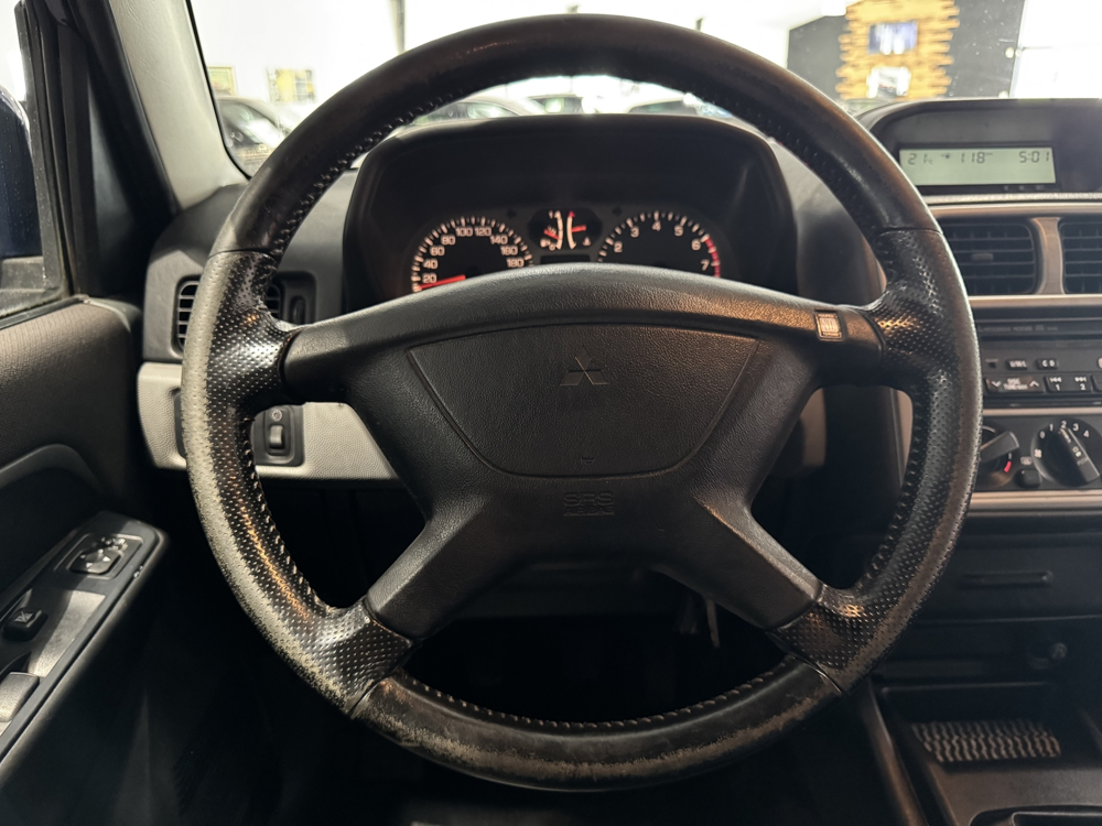 Pajero 2.0 GDI129 ELEGANCE 5P 2005 occasion 12000 RODEZ