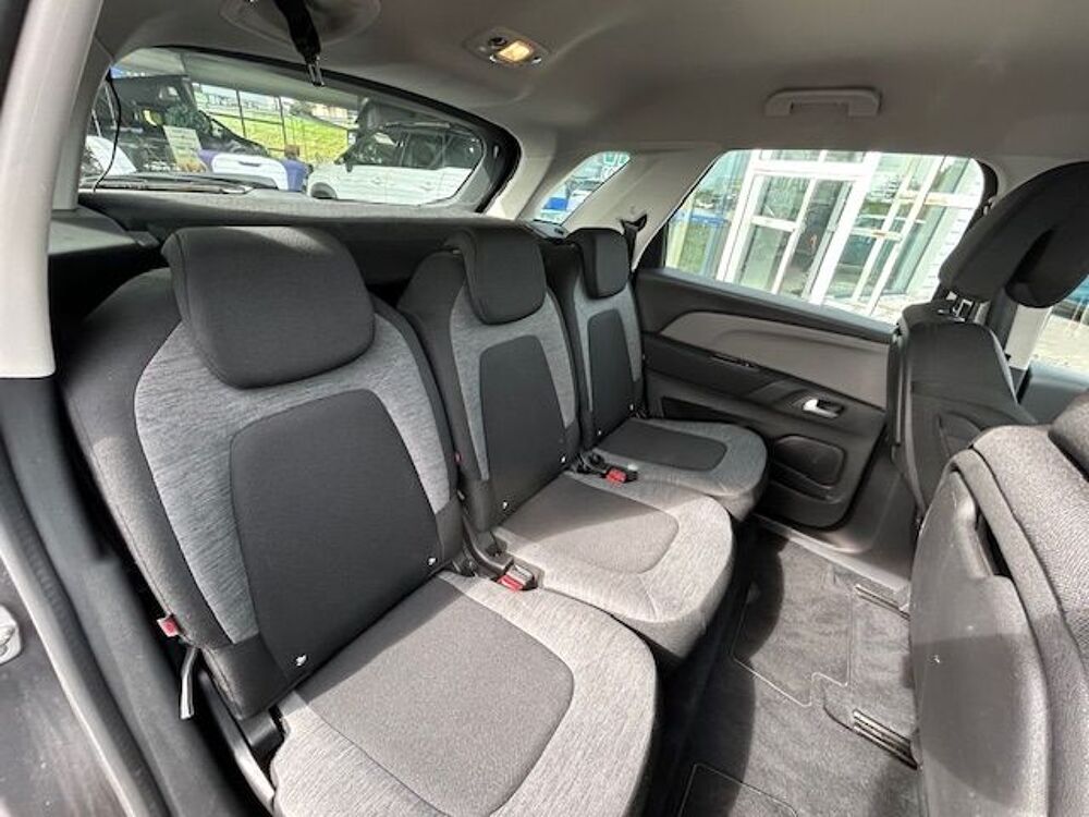 C4 Spacetourer PURETECH 130CH S&S BUSINESS DISTRIBUTION NEUVE 2019 occasion 16400 Puymoyen