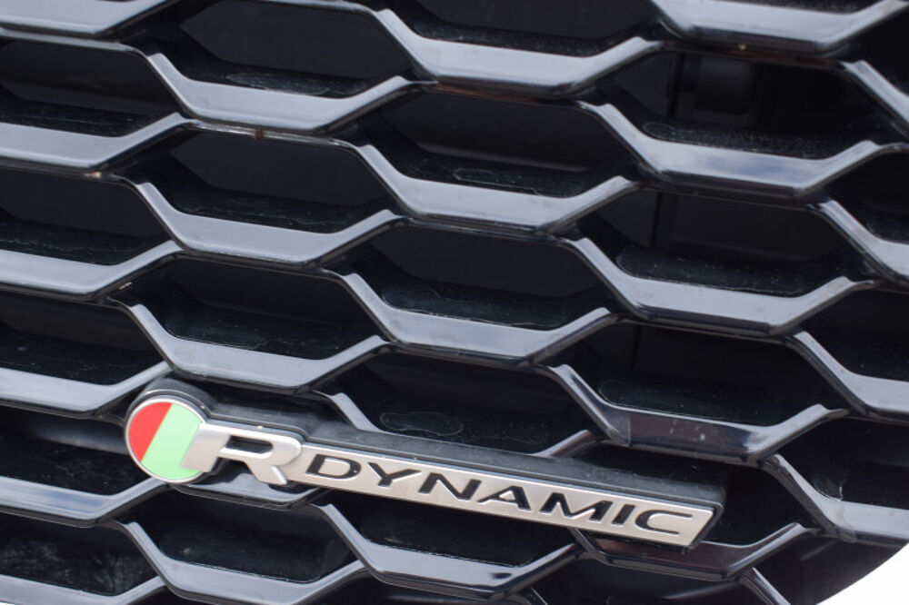 E-PACE 2.0D 150CH R-DYNAMIC S AWD 2018 occasion 34740 Vendargues