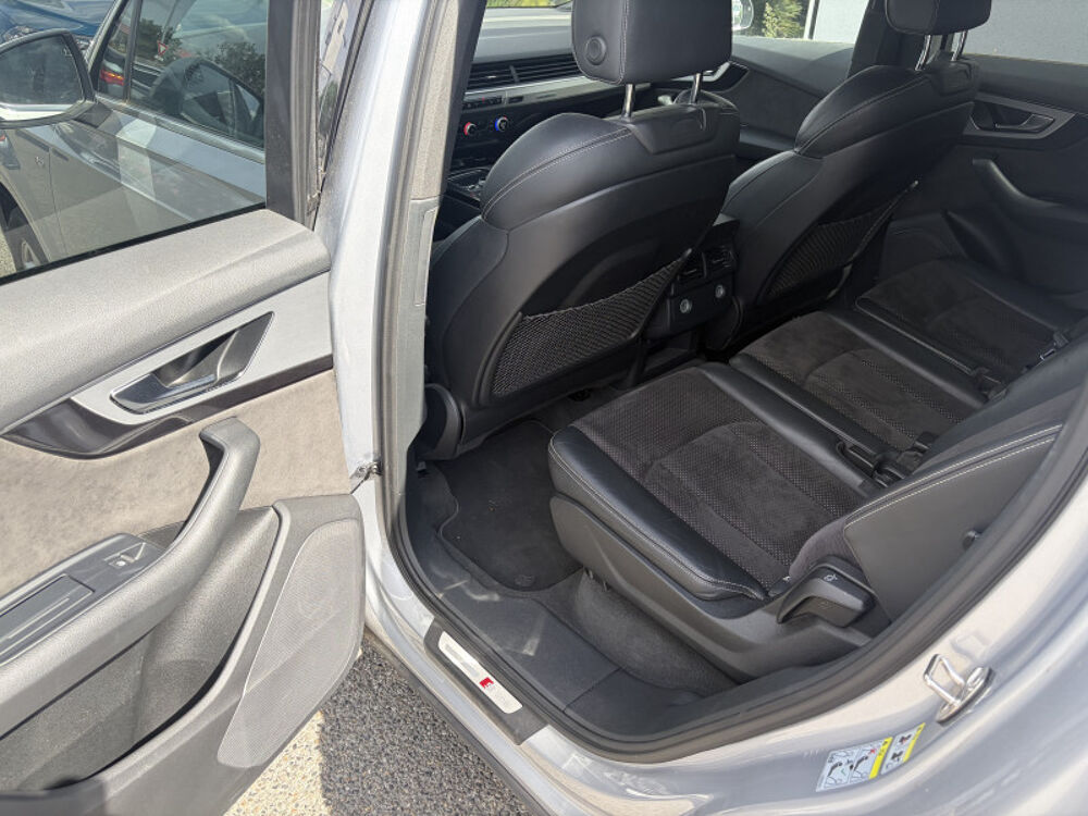 Q7 3.0 V6 TDI 272 CH CLEAN DIESEL S LINE QUATTRO TIPTRONIC 7 PL 2017 occasion 31770 Colomiers