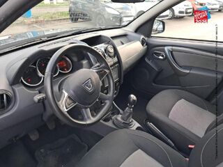Duster 1.2 TCe 125ch Black Touch 2017 4X2 2017 occasion 21000 Dijon