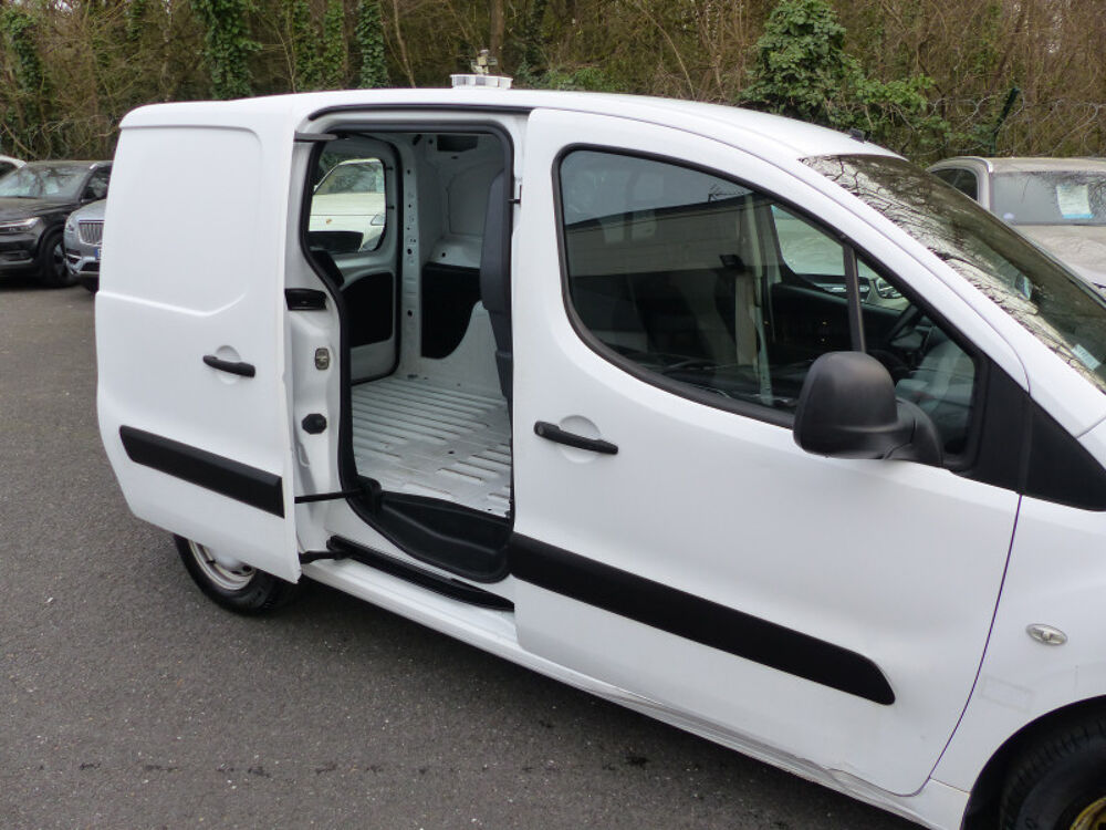 Berlingo M 1.6 BLUEHDI 75 CONFORT 2016 occasion 77144 Mont&eacute;vrain