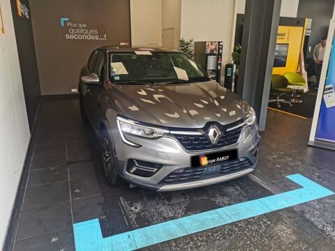 Arkana 1.6 E-Tech 145ch Intens -21B 2022 occasion 78300 Poissy