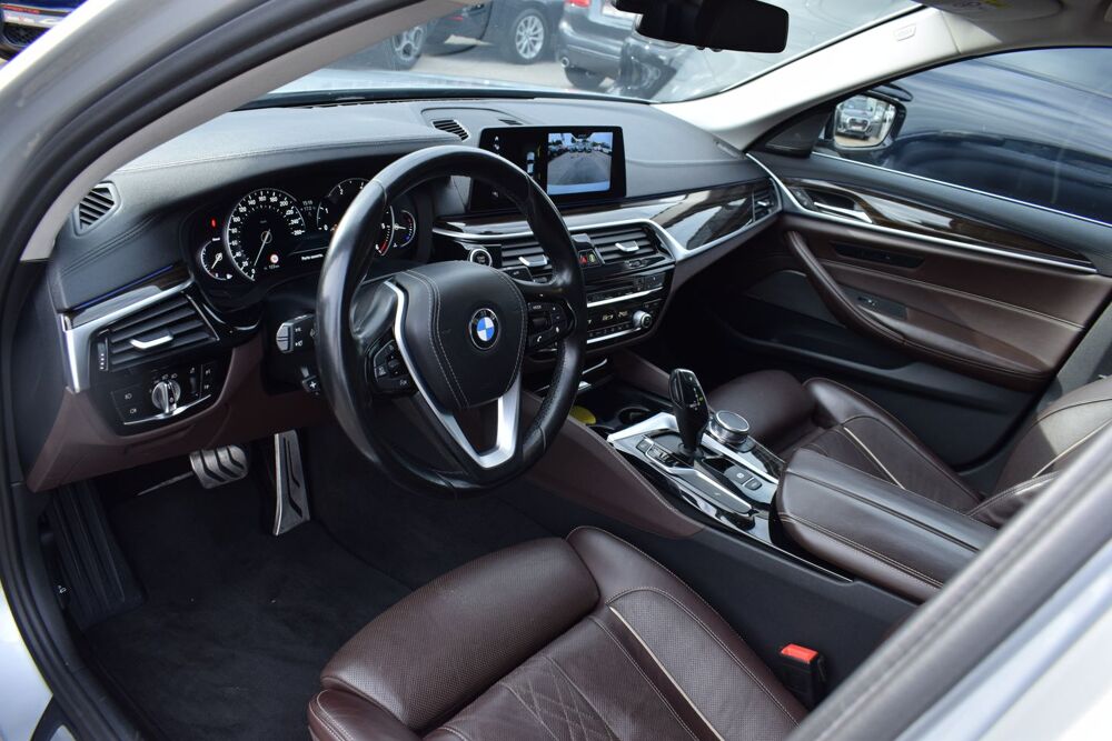 S&eacute;rie 5 (G30) 520DA XDRIVE 190CH LUXURY STEPTRONIC 2017 occasion 34740 Vendargues