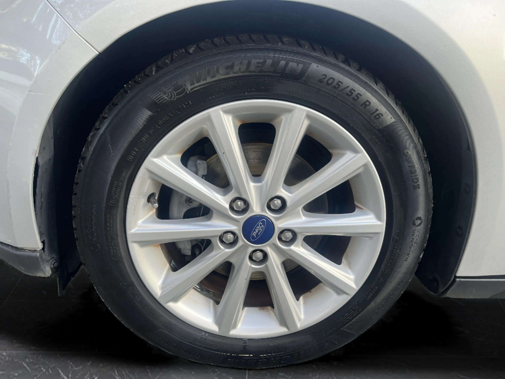 Focus 1.0 ECOBOOST 125CH STOP&START BLACK 2015 occasion 93500 Pantin