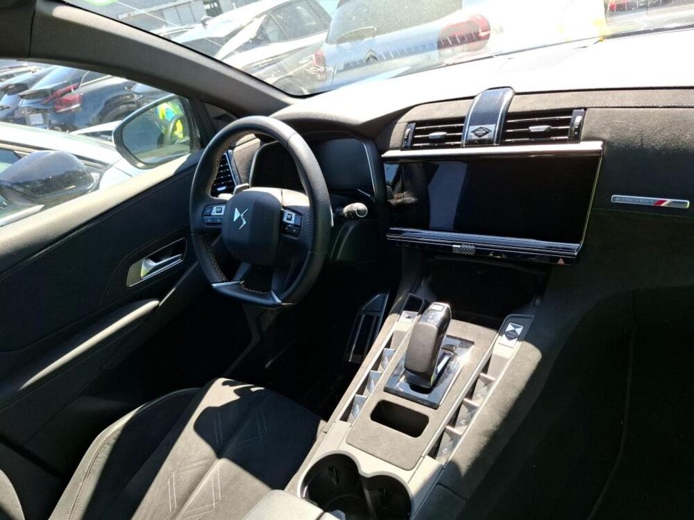 DS7 E-TENSE 225ch Performance Line / Cam&eacute;ra de recul + Cable de 2023 occasion 28500 Vernouillet