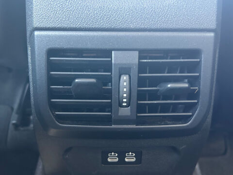 S&eacute;rie 1 (F40) 120DA XDRIVE 190CH LOUNGE 2019 occasion 38130 ECHIROLLES