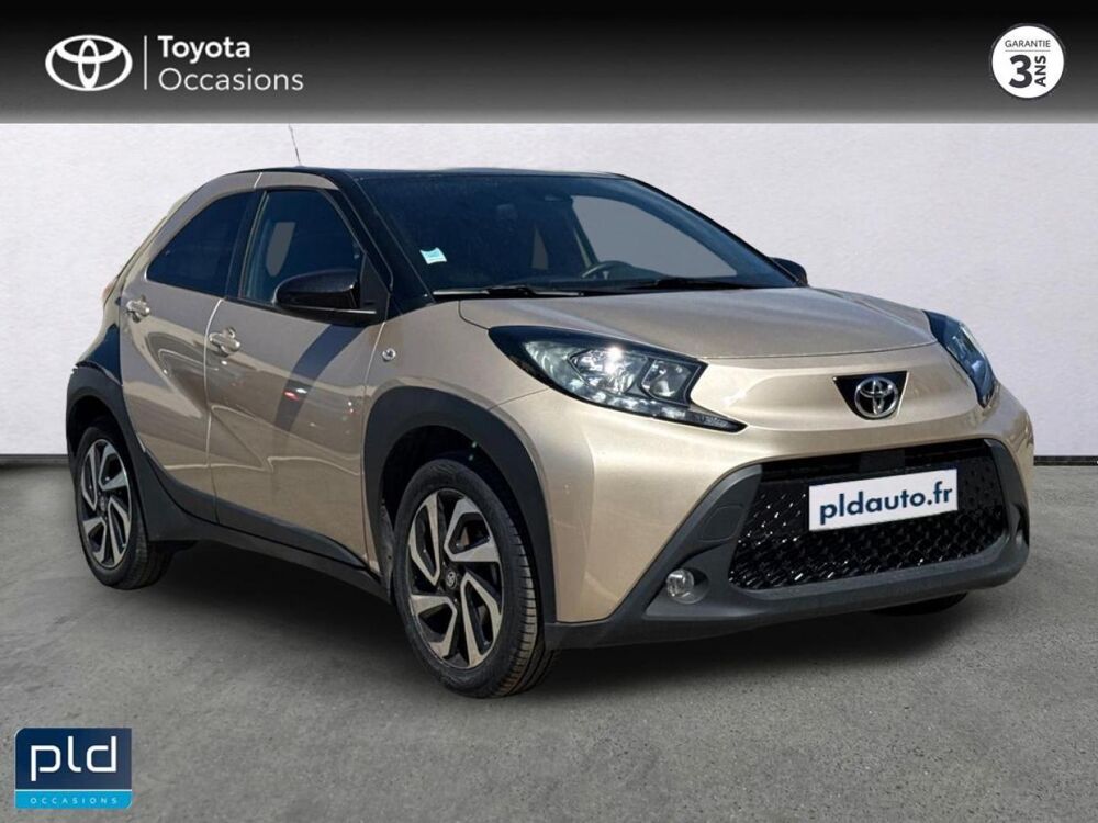 Aygo 1.0 VVT-i 72ch Design S-CVT 2023 occasion 13300 Salon-de-Provence
