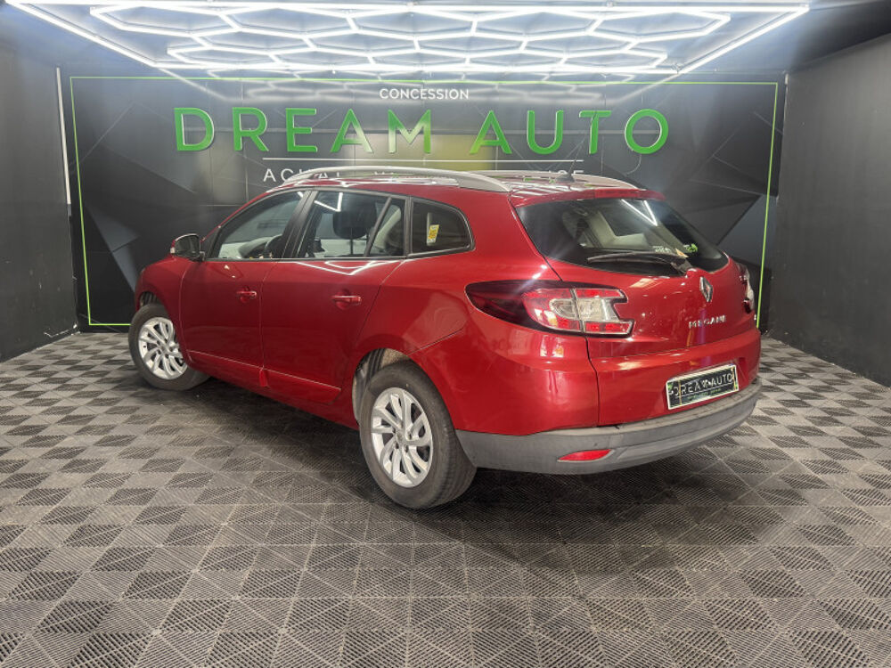 M&eacute;gane III Estate 1.5 DCI 110CH ENERGY FAP DYNAMIQUE ECO&sup2; 2013 occasion 57185 CLOUANGE
