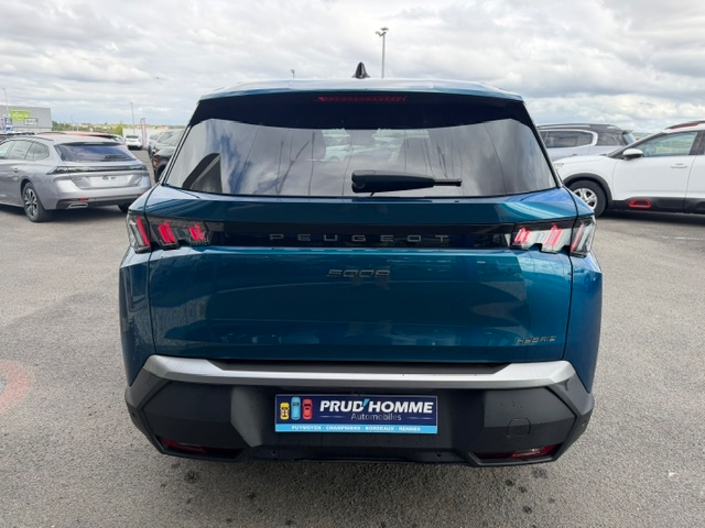 5008 HYBRID 145CH ALLURE E-DCS6  7PLACES 2025 occasion 16400 Puymoyen
