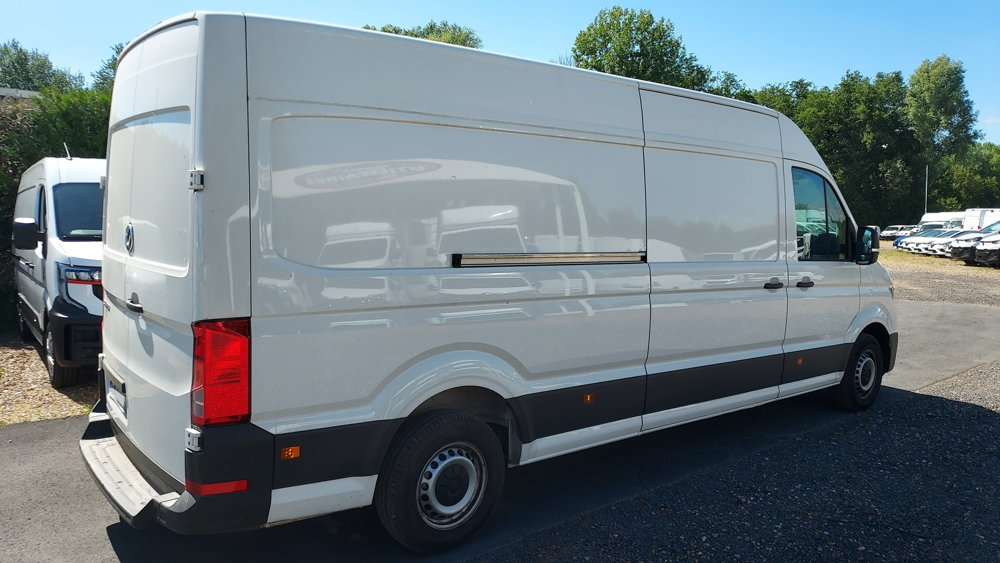 Crafter 35 L4H3 2.0 TDI 140CH BUSINESS TRACTION BVA8 2023 occasion 60600 Clermont